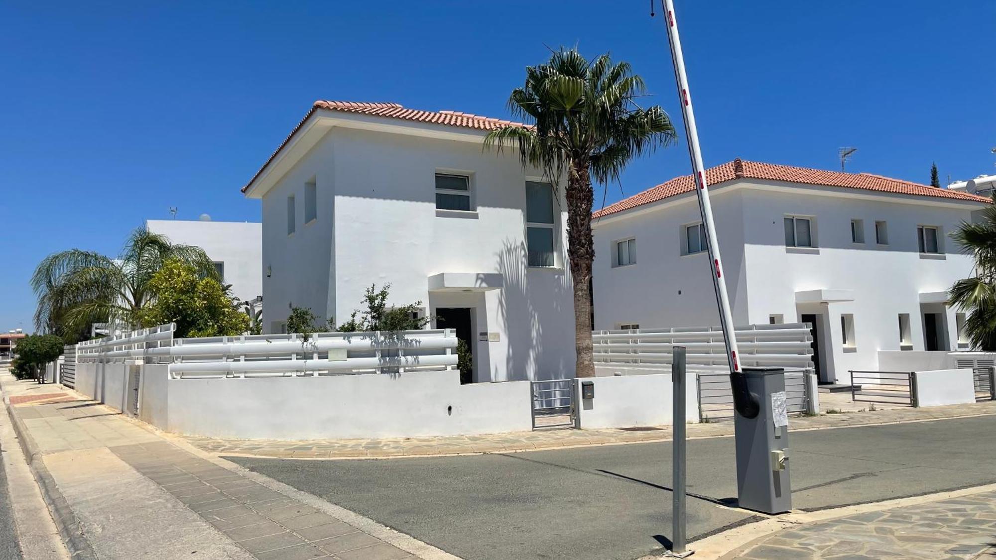 Villa Kolibri- Mythical Sands Paralimni Exterior photo